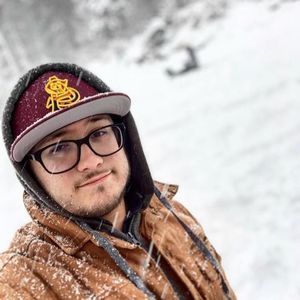 Meet your Posher, Bobby